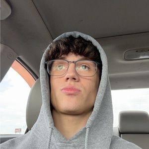 Meet your Posher, Luke